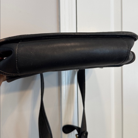 Vintage Coach Taft 9980 Black Leather Shoulder Bag - Picture 9 of 16